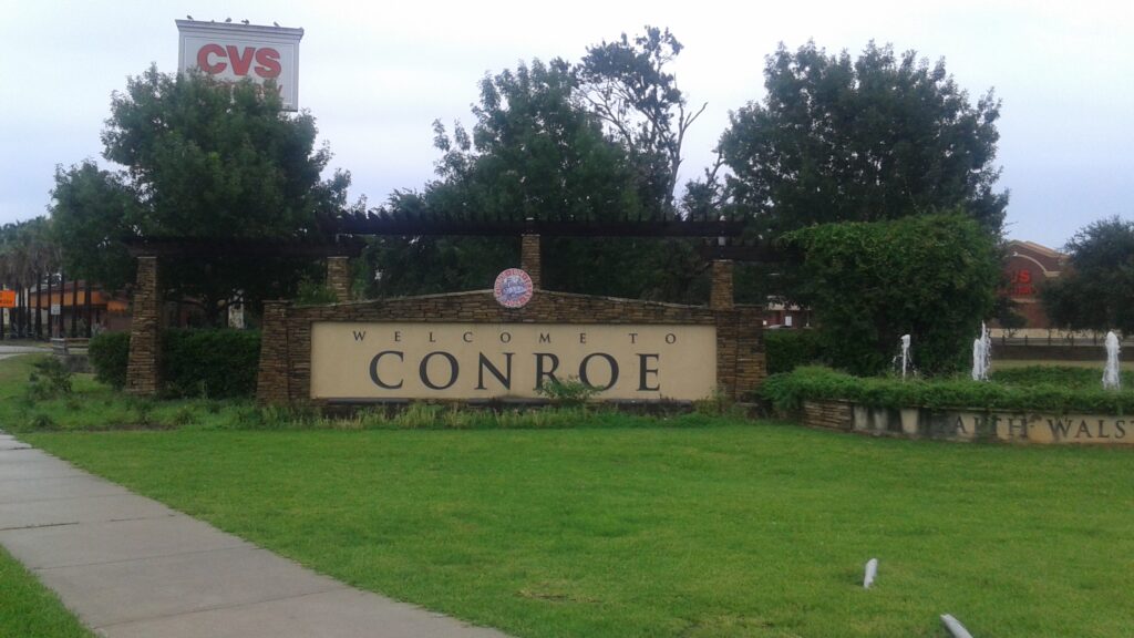 Conroe Welcome Sign
